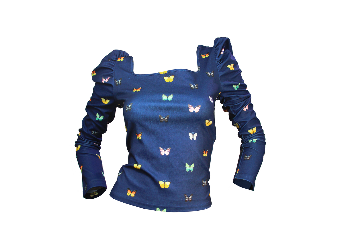 Blusa mujer manga farol estampado de mariposas